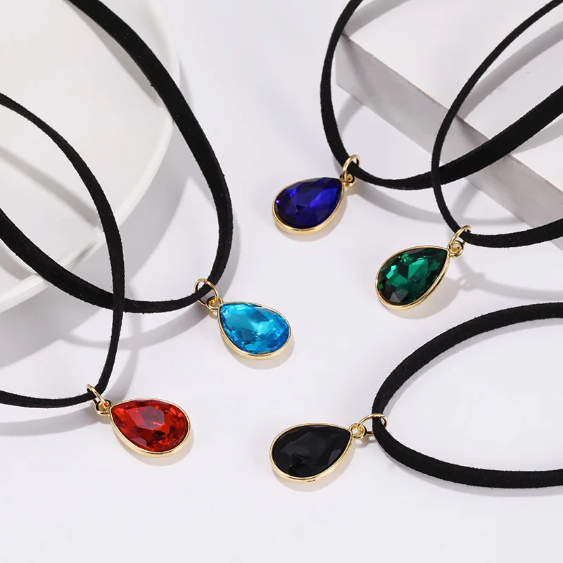 Горячее предложение Кручёные ожерелья BIJOUX обычный черный бархатный Кожа Капли