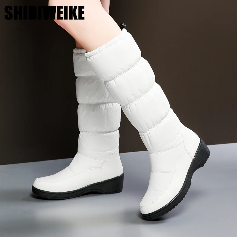 Женские сапоги до середины икры с мехом на плоской подошве круглым носком x271