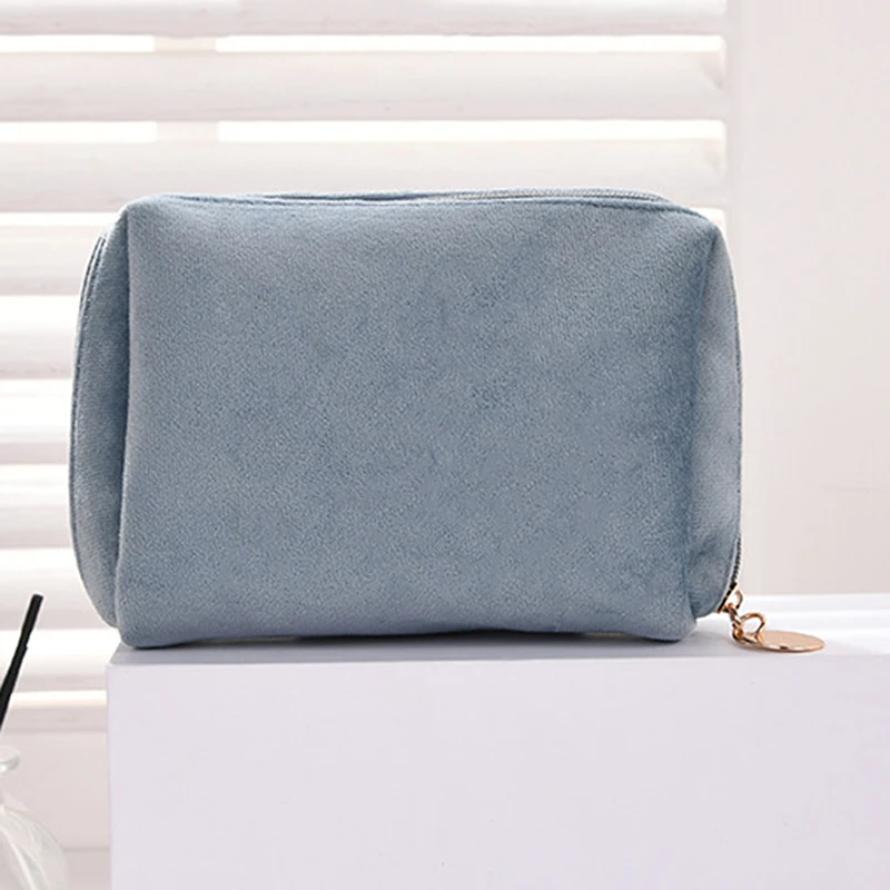 

1 Pcs Women Zipper Velvet Make Up Bag Travel Large Cosmetic Bag For Makeup Solid Color Female Make Up Pouch Necessaries