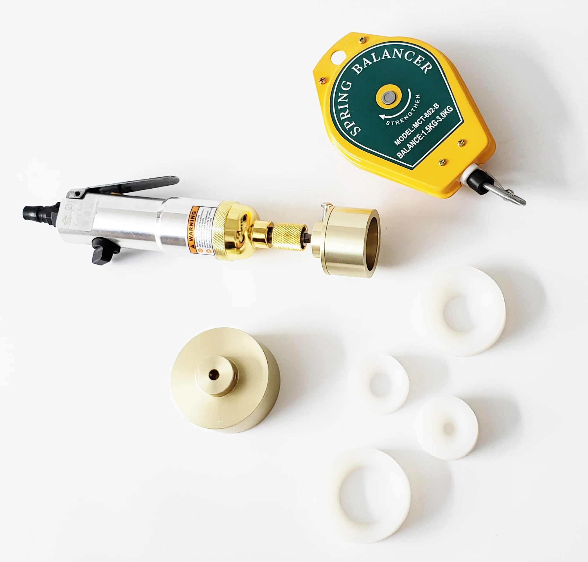 Машина для укупорки бутылок электрическая или пневматическая модель крышек