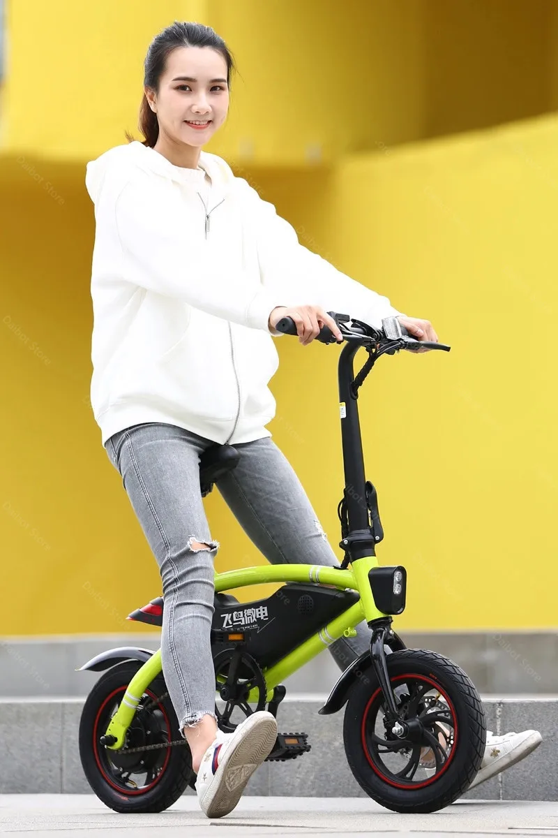 Электрический велосипед электровелосипед складной самокат 2 колеса ходовые