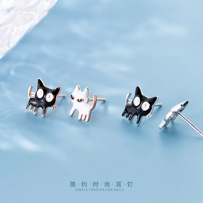 

10MM 100% Real. 925 Sterling Silver Black /White Enamel Cute kitten Cat Earrings For Women Girl Lovely C-G3139