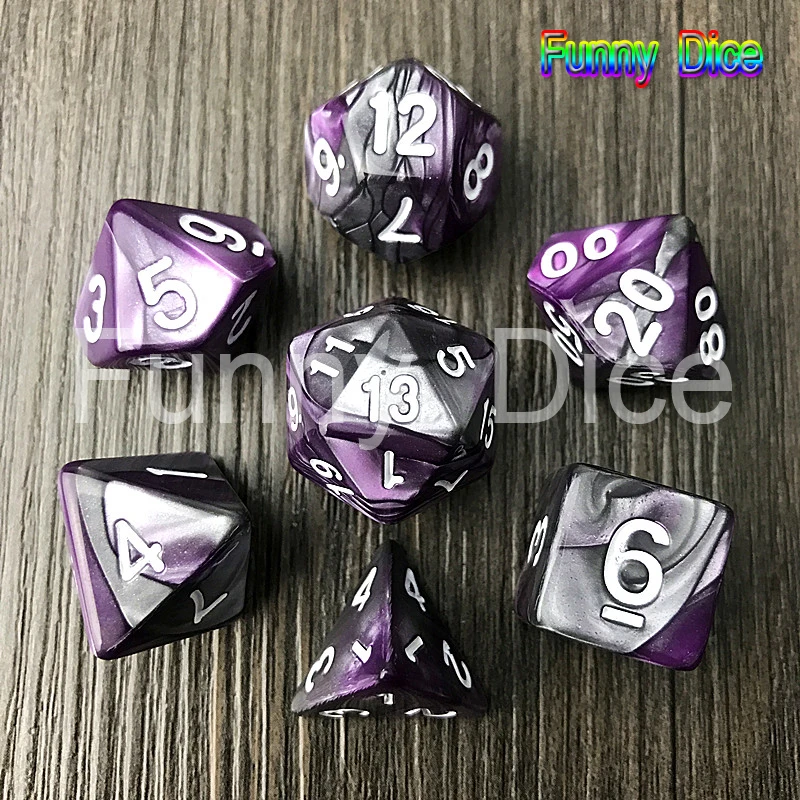 Purple Grey Новое поступление 7 шт. 2-х цветный набор Игральный костей с Туманность эффект d& игральная кость комплект d4, d6, d8, d10, d%, d12, d20 многогранные кубики, ролевые игры кубик для настольной игры - Цвет: Purple Grey
