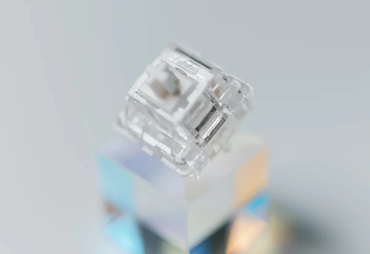 

Lele Crystal Switches Mechanical Keyboard 5 Pin Linear Switch Snow Top Switches