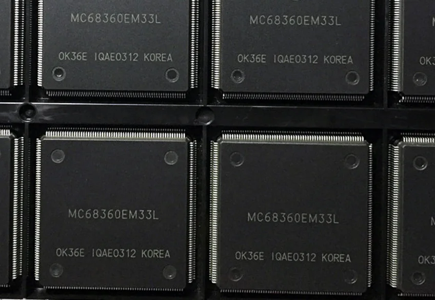 

2-10pcs New MC68360EM33K MC68360EM33L QFP-240 Microcontroller chip