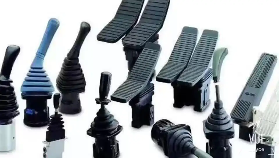 джойстик экскаватора ps 4000. джойстик кательпиллер 328-0894. ручка джойстика на экскаватор komatsu 210. экскаватор с джойстиком. джойстик 462-5498 caterpillar.