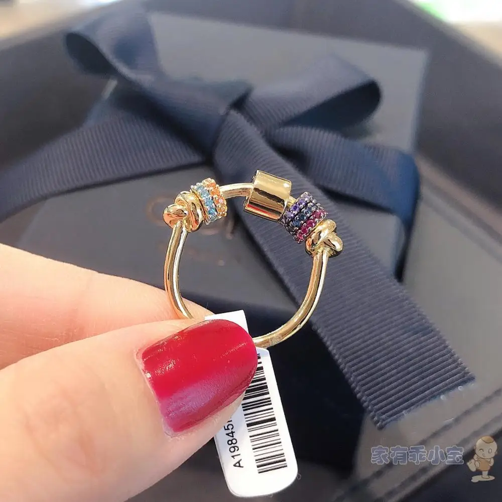 Новинка в европейском и американском стиле потому что продукция поступает к