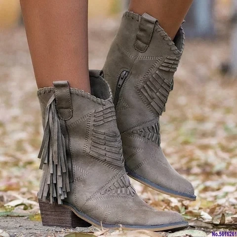 Vogue в богемном стиле женские кожаные ботинки с высоким голенищем бахромой Сапоги
