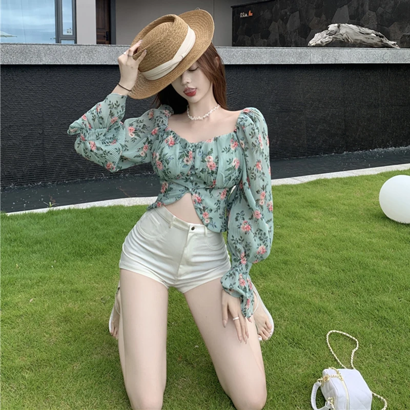 

Floral Chiffon Long Sleeve Blouse Women Cropped Tops Puff Sleeve Sweet Shirt Women's Clothing 2021 Fashion Printed Tops Blouses