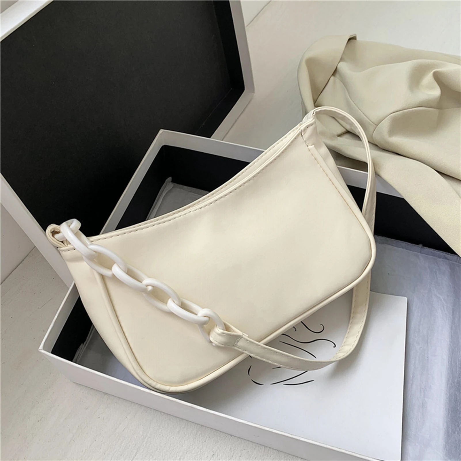 

Girls Single Shoulder Bag Fashion Women Solid Color Faux Leather Chain Underarm Shoulder Tote Bag Baguette Handbag