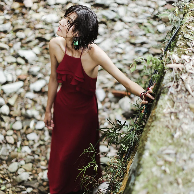 

Summer Dress Women Chiffon Dress Female Summer Dress Sexy Backless Banquet Red Women Dress Hanging Neck Beach Dress Long Dress