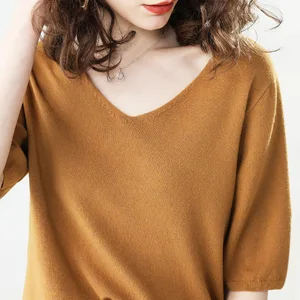 Женская трикотажная футболка с коротким рукавом, V-образным вырезом