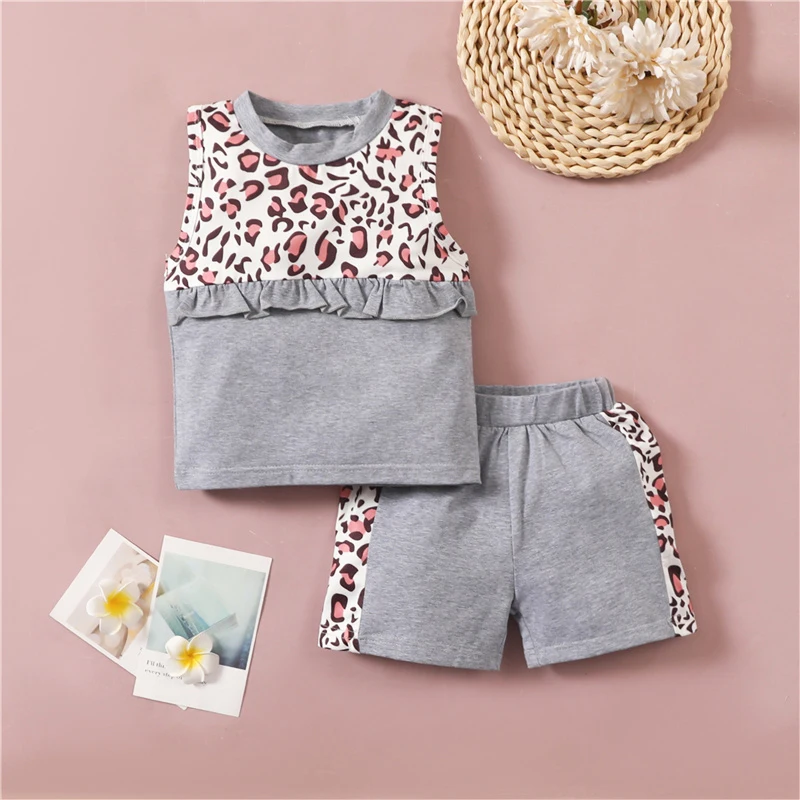 

Children Girls 2Pcs Cotton Clothes Sets,Baby Girls Leopard Stitching Sleeveless Tops and Elastic Short Pants,18Months-6Years
