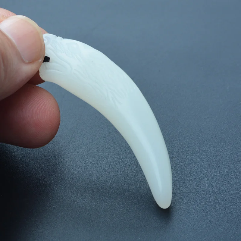 Прямая доставка натуральный нефрит Спайк Кулон резной счастливый волк кулон