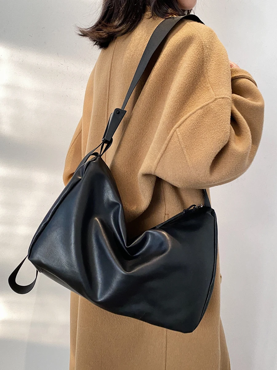 Fashion Women's Messenger Bag Large Capacity Design Oxford Women's Shoulder Bag Personality Girl College Book Daily Shopping Bag