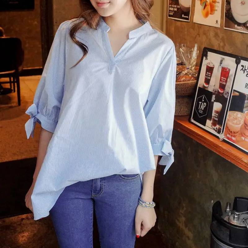 Женская блузка в тонкую полоску с коротким пышным рукавом синяя рубашка блуза v