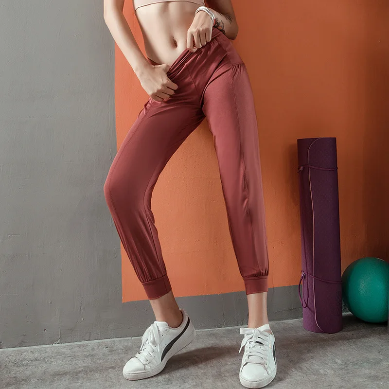 

Широкие штаны для йоги, свободные спортивные штаны для ног, женские штаны для йоги, бега, танцев, тренажерного зала, быстросохнущие спортивн...