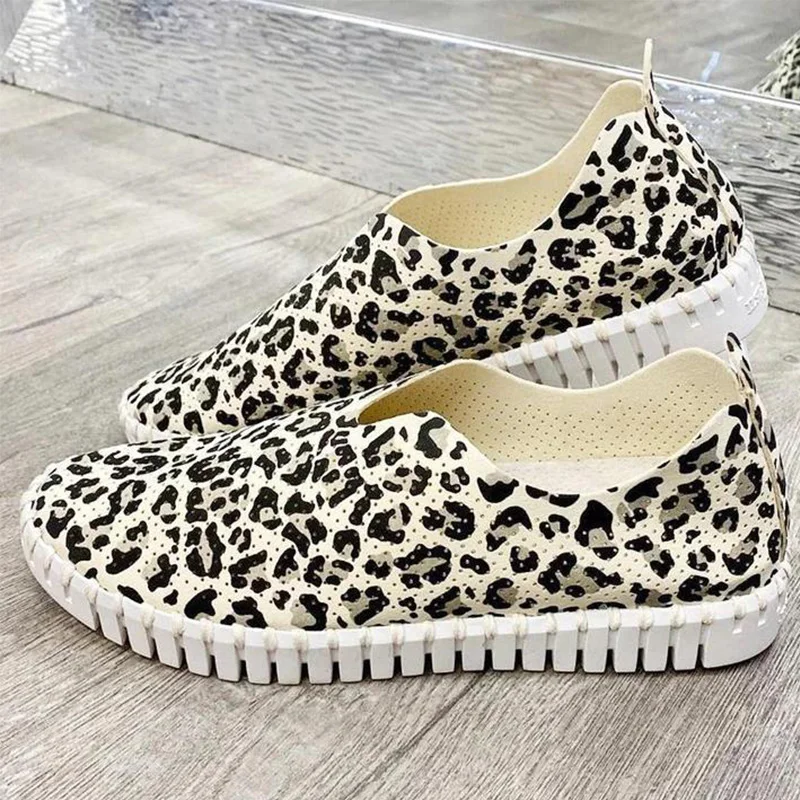 Женские леопардовые лоферы слипоны Модные женские кроссовки на