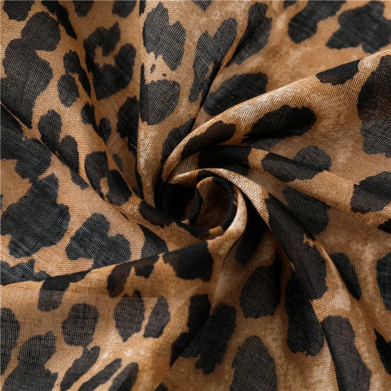 

Luxury brand Lady scarf Neckerchief Winter Foulards Muslim Hijab Sjaal women's Leopard Print beach shawl Cotton silk scarves
