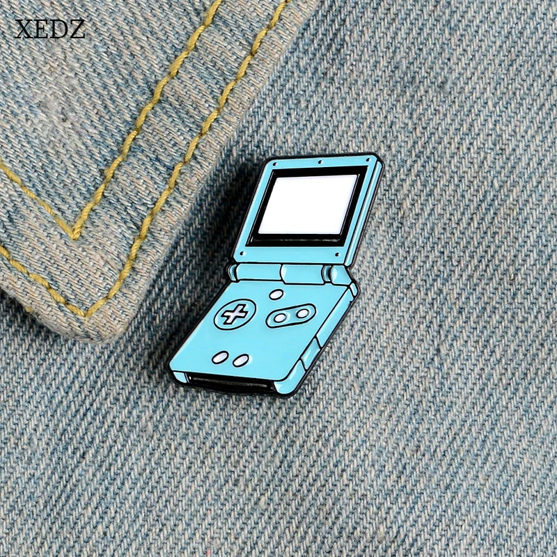 Новая детская игрушечная машинка XEDZ супер человек QQ яичная брошь коллекционная