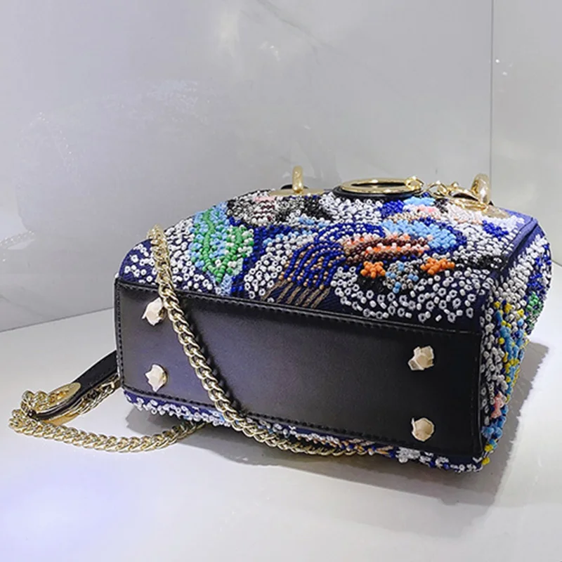 

Beaded Canvas Embroidery Geometric Pattern Leather Inside Retro Handbag Ladies New Fashion All-match One Shoulder Messenger Bag