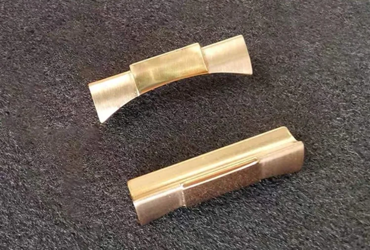 

Strap End Links for SUB Daytona with 2 Spring Bars