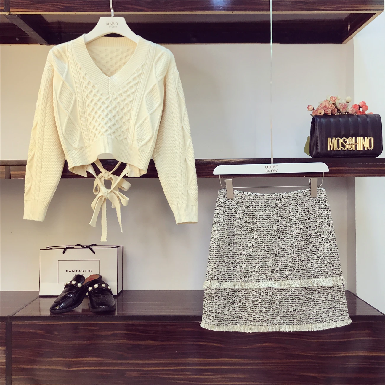 Autumn Slim Skirts Set Women 2 Piece New Retro V-neck Tie Sweater + Fringed Body Skirt Two-piece Suit Conjuntos De Mujer | Женская