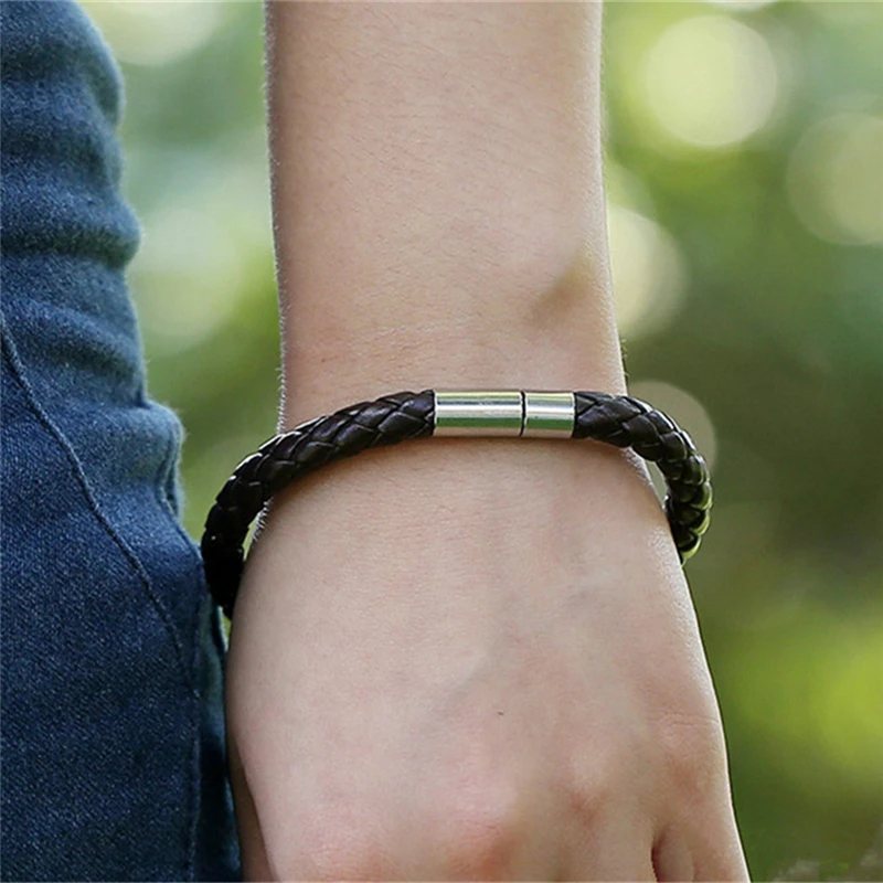 

New Classic Style Men Leather Bracelet Simple Black Stainless Steel Button Neutral Accessories Hand-woven Jewelry Gifts