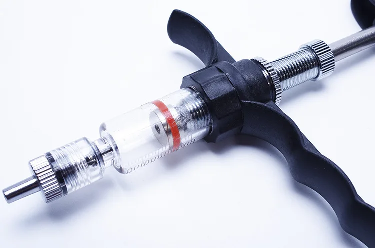 2 мл ветеринарный Регулируемый непрерывный шприц из нержавеющей стали для кур и