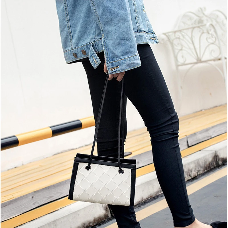 Сумка на плечо маленькая квадратная сумка новинка 2019 простая женская