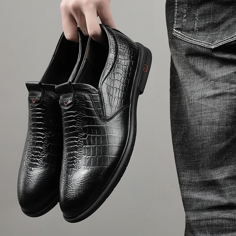 

Men Casual Flat Shoes Casual Leather Man Shoe Shoes Men Sapato Sport Hot Sneakers Mens Sale For Zapatillas Hombre Men's Wear