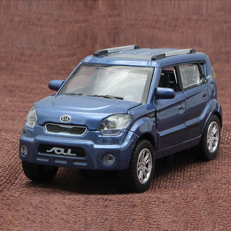 Отлитый под давлением модель автомобиля Kia Soul детские металлические фирменные