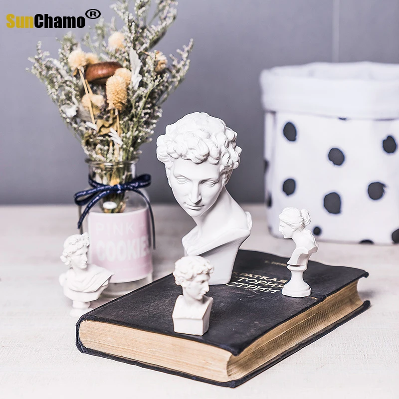 Mini George Gemmelada Chopin Septimius Geta Statue Resin Art&ampCraft Decorations For Home Line Drawing Teaching Aids Decor |