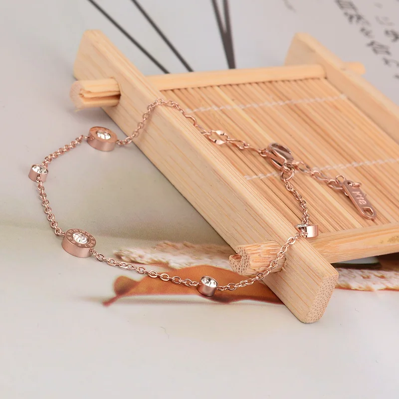 Женский браслет из титановой стали 18KGP цвета розового золота с римскими цифрами и