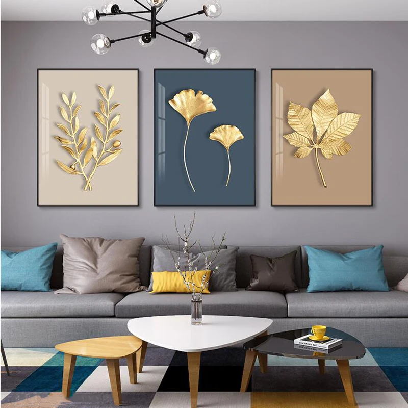 Картина на холсте с изображением золотых листьев и цветов