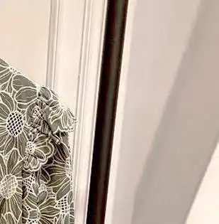 

2021 Spring and Summer New Sweet Daisy Lace Hollow V-neck Puff Sleeve Dress