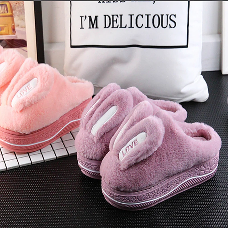 Женские тапочки Зимние теплые на высоком каблуке 5 см с кроличьими ушками