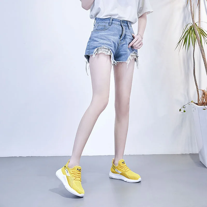 

2021 New Women's Fly Weave Sneakers Thick Bottom Platform Vulcanize Net Cloth Shoes Fashion Breathable Casual Running Shoe