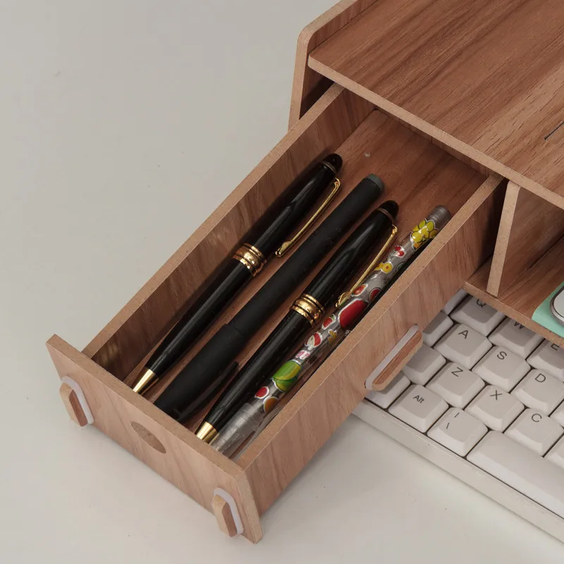 подставка под ноутбук с дере