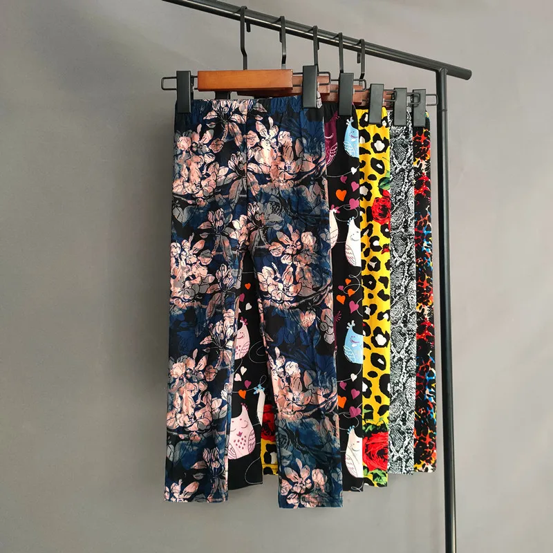 Милые леггинсы для девочек Сезон весна-лето Брюки с цветочным принтом узкие