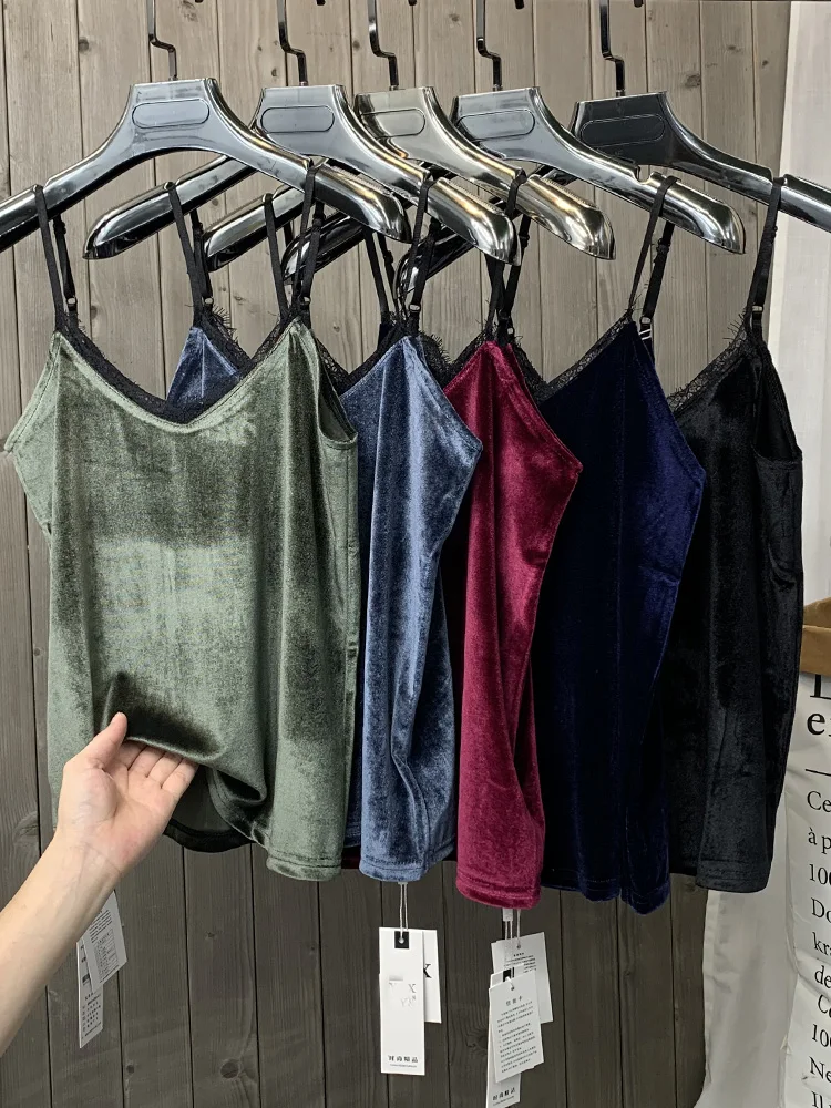 

Черный кружевной Холтер жилет для женщин осень-зима Корейская Мода Бархатная сексуальная Нижняя майка, топ размера плюс