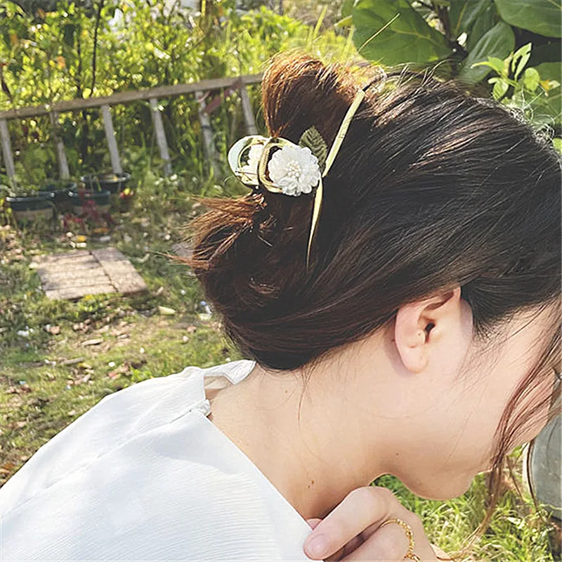 

Beautiful Korean Flower Hair Accessories Bride Jewelry 2021 New Design Hair Clip Wholesale