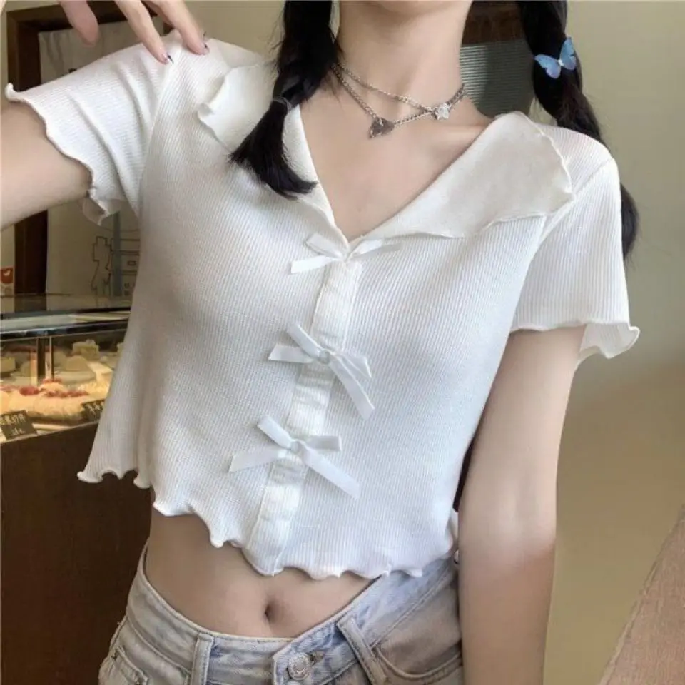 

Sweet wind wood ear bow short sleeve female 2021 summer new pure desire Cute short T-Shirt Top