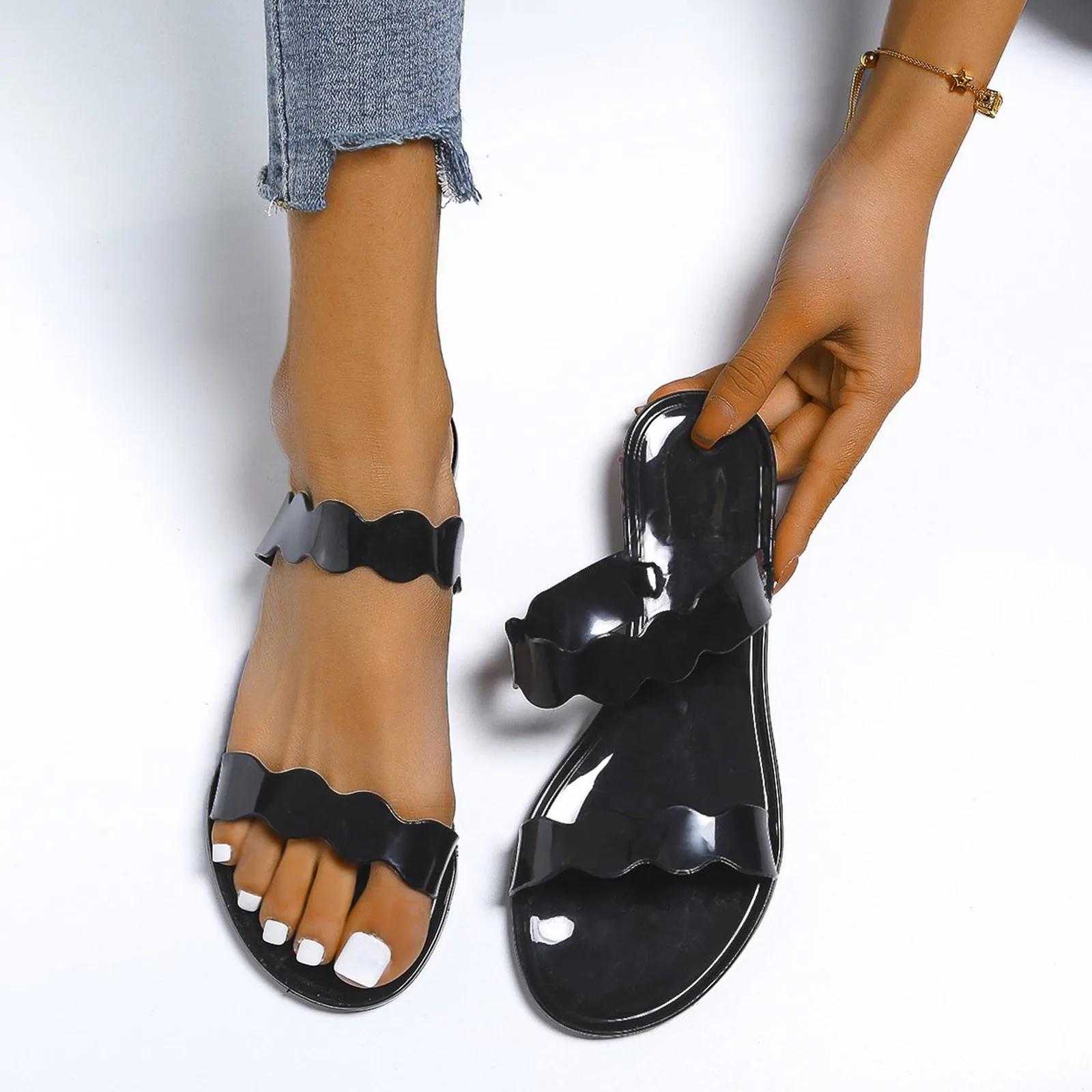 

Sandals Women's Summer Footwear Slip-on Beach Slippers Open Toe Breathable Shoes Outdoor Fashion Flat Shoes 2021 Босоножки R5