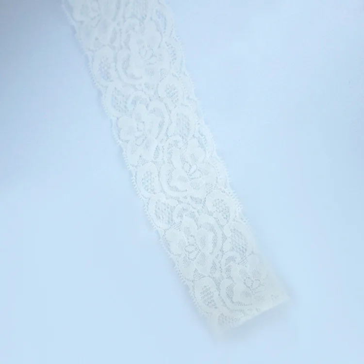 Однометровая черная белая бежевая красная ширина 5 см эластичная цветная