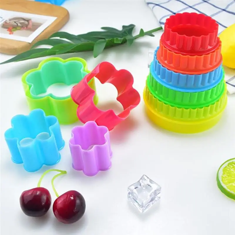 

5PCS Cookie Cutters Moulds Plastic Cute Flower Heart Star Shape Biscuit Mold DIY Fondant Pastry Decorating Baking Kitchen Tools