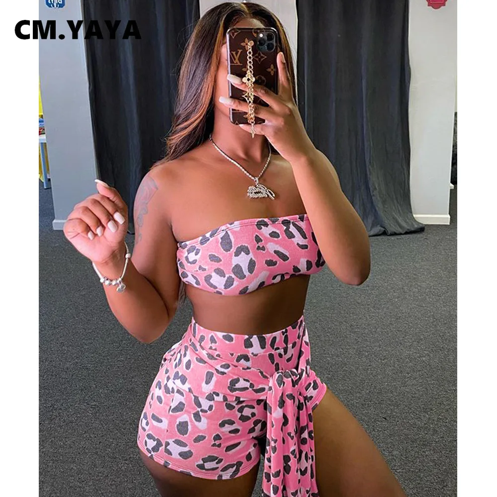 Женский леопардовый спортивный костюм CM.YAYA комплект из укороченного топа с