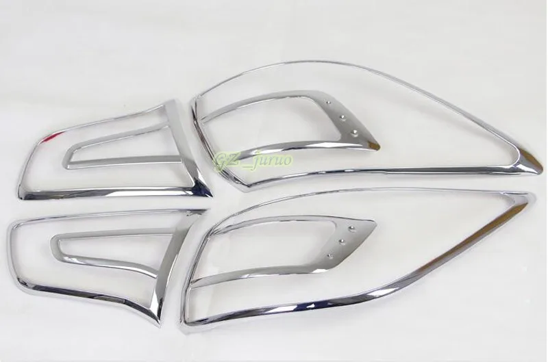 Накладки на задсветильник фары для Kia Sportage 2010-2014