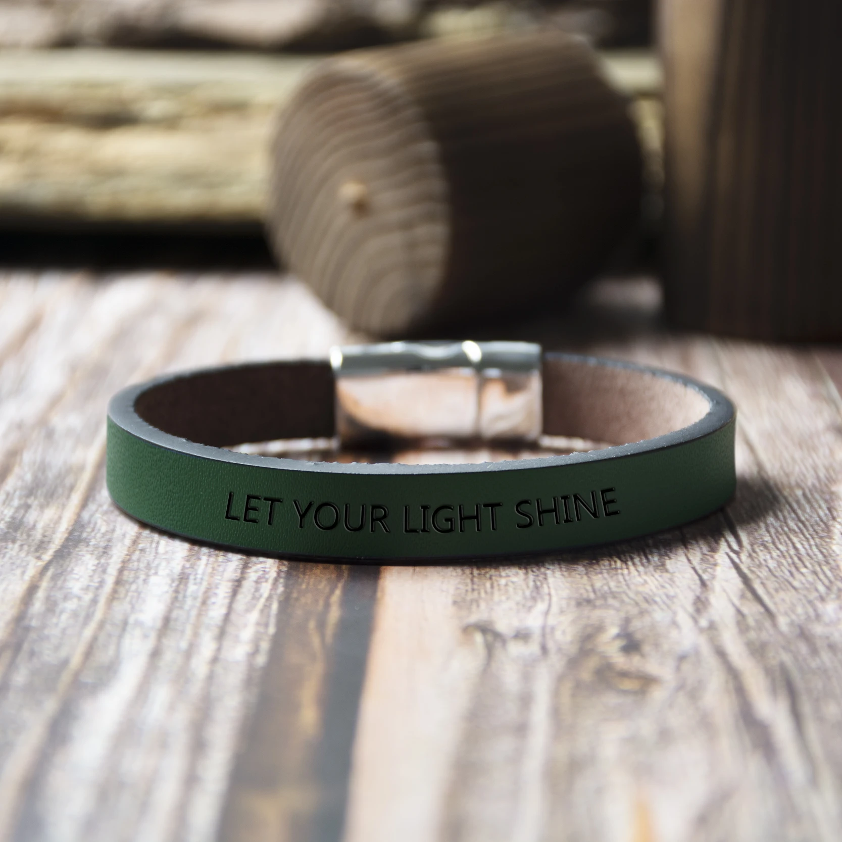 Пусть ваш светильник блестит вдохновляющее сообщение Выгравированная манжета