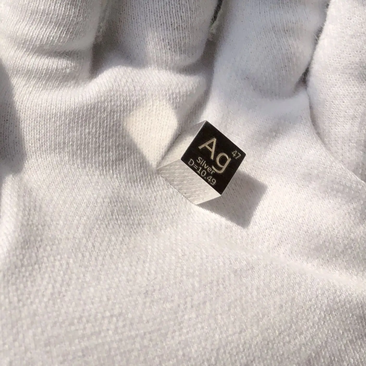 

99.99% High Purity Silver Ag Metal Carved Element Periodic Table 10mm Cube